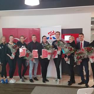 Úthlutun úr Styrktarsjóði Íslandsbanka og ÍSÍ
