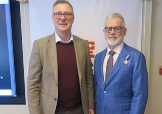 Reinharð sæmdur Heiðurskrossi ÍSÍ